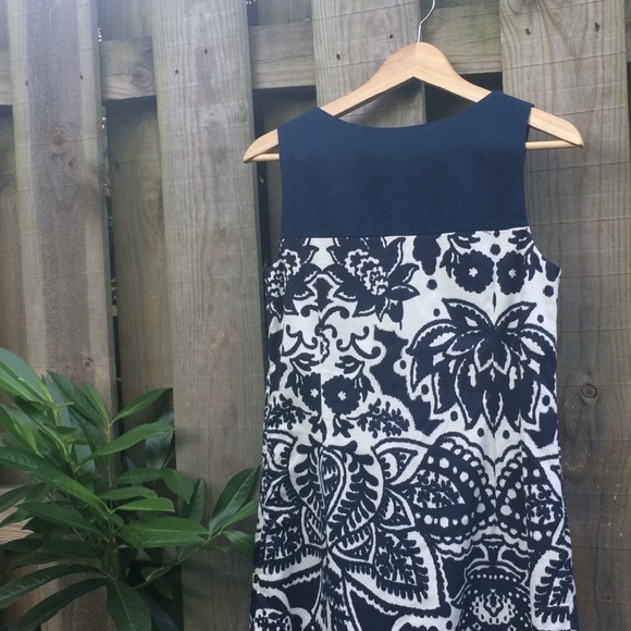 Vintage Dress - Picture 7 of 8